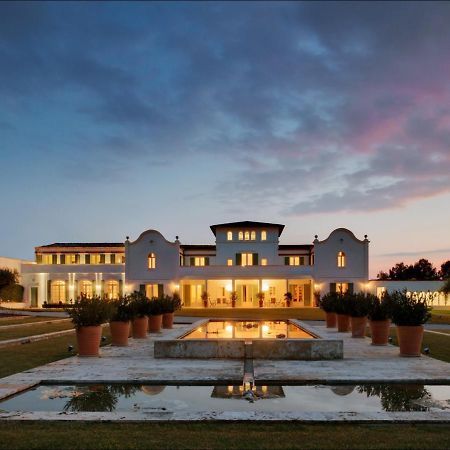 Hotel Font De La Canya Avinyonet del Penedes Exterior foto